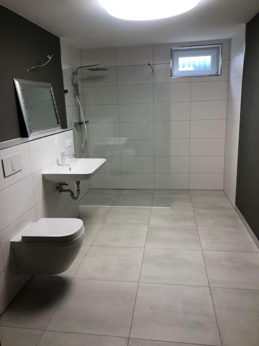 Wohnung Zur Langzeitmiete Geeignet Bad Kreuznach Dış mekan fotoğraf